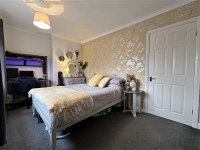 Picture 18